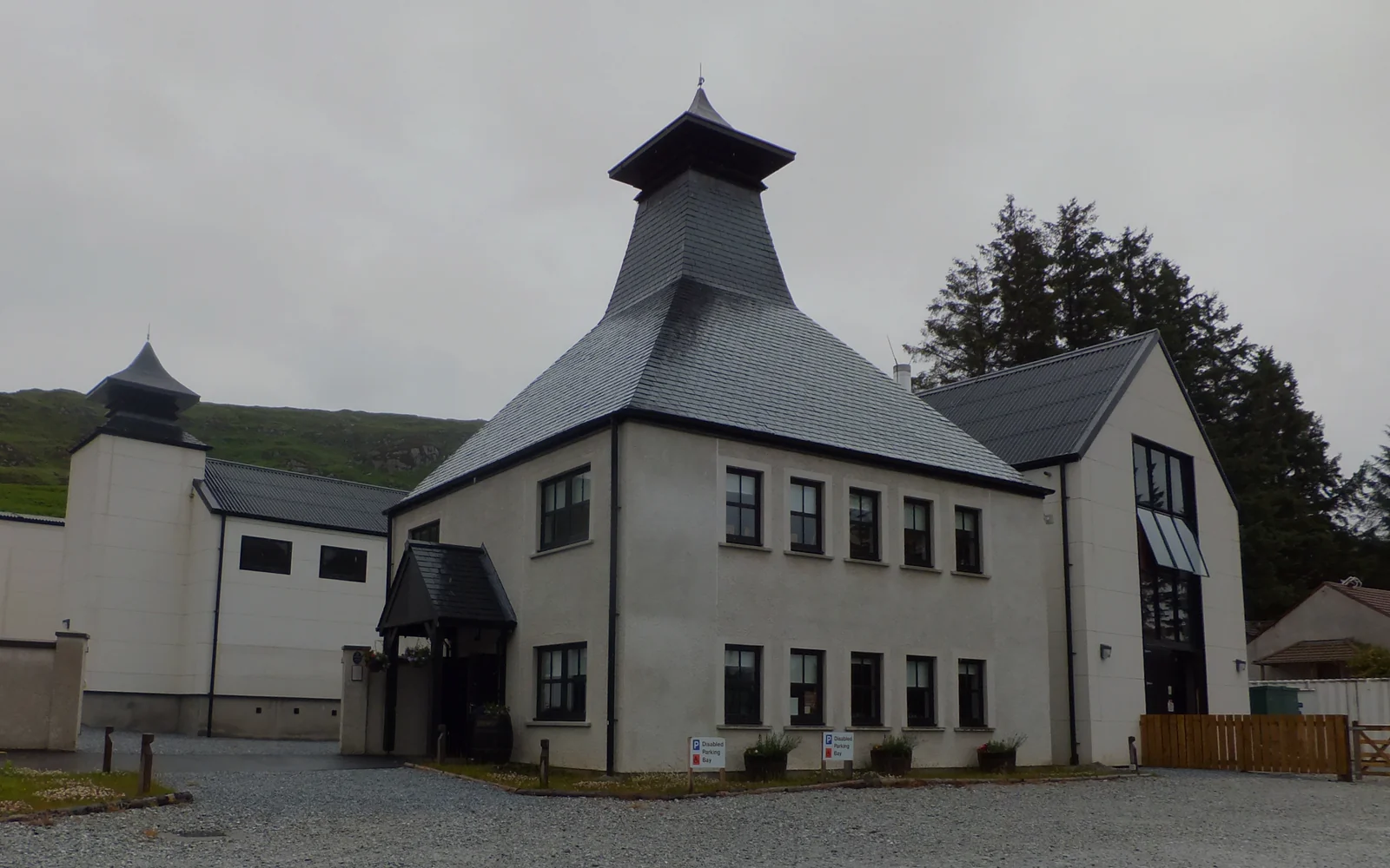 Landscape photograph of Ardnamurchan distillery.