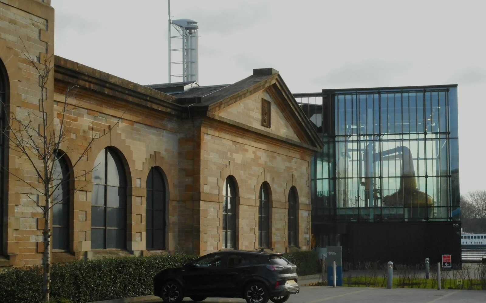 Landscape photograph of Clydeside distillery.