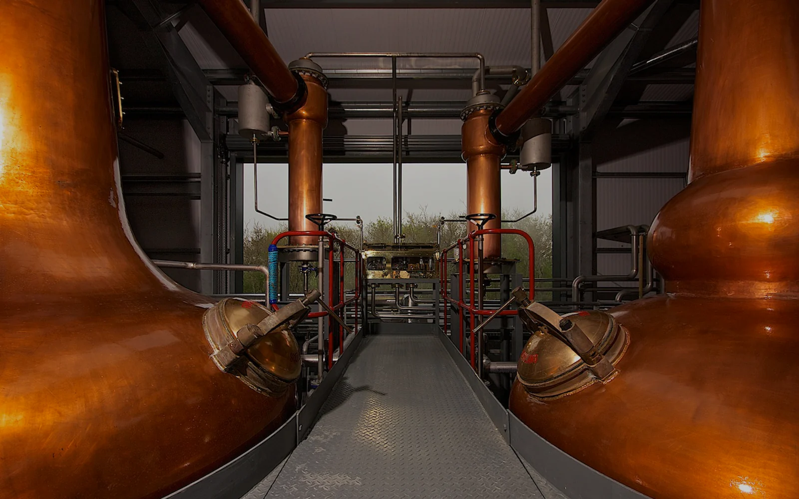 Landscape photograph of Wolfburn distillery.