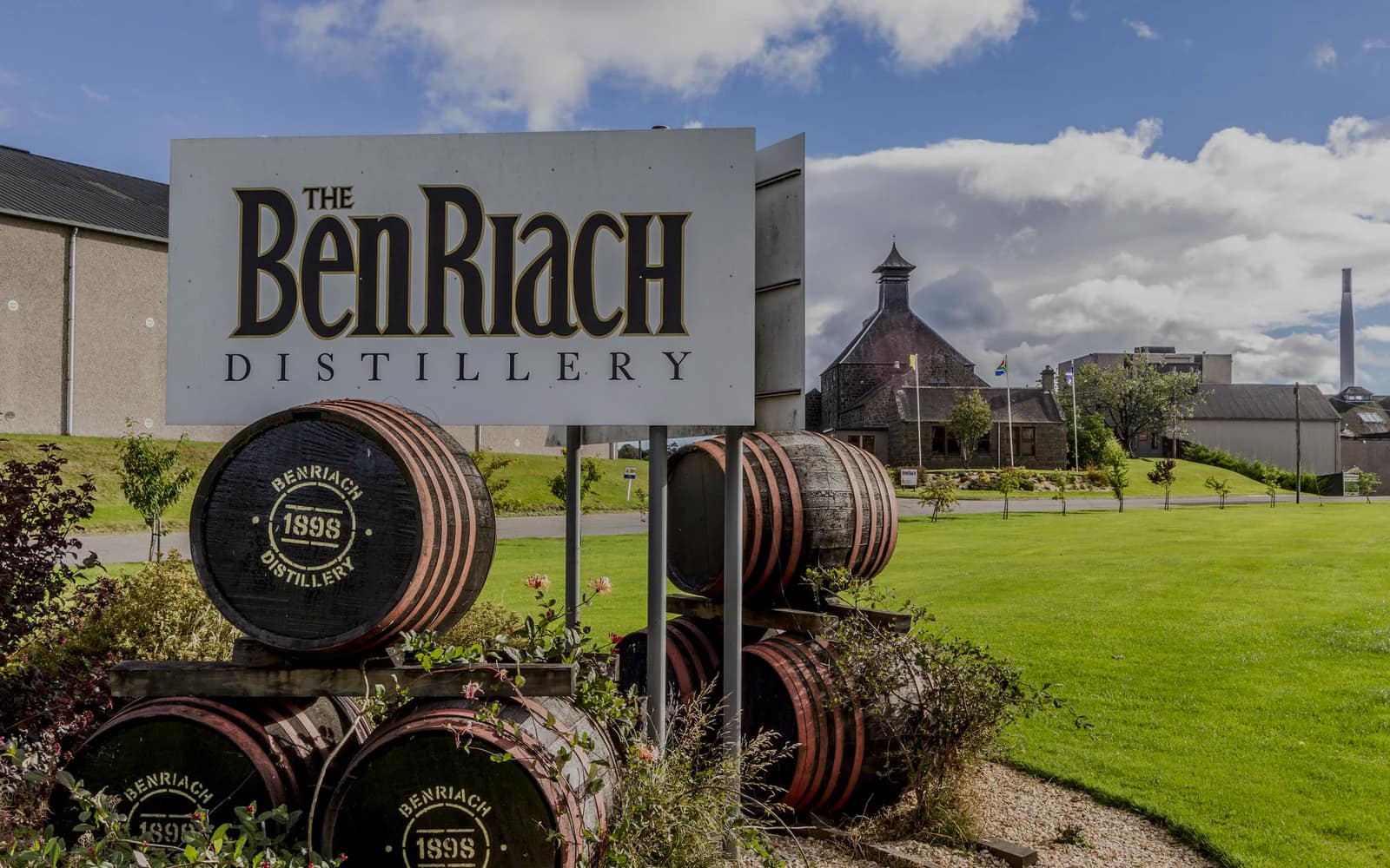 Landscape photograph of Benriach distillery.