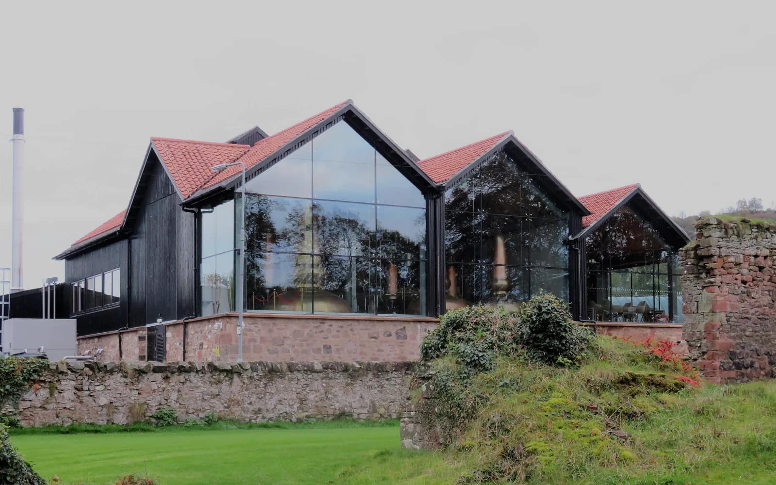 Landscape photograph of Lindores Abbey distillery.