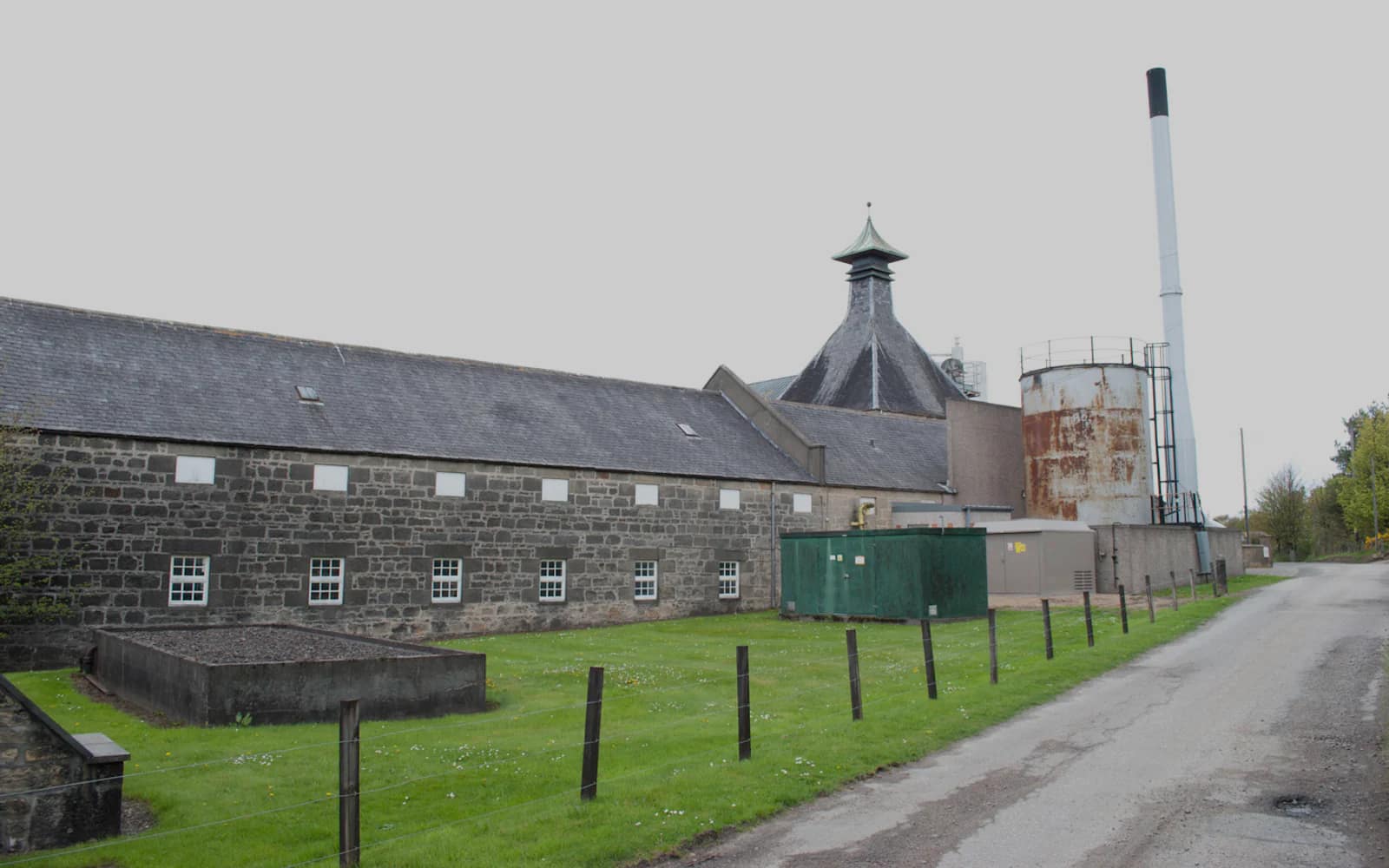 Landscape photograph of Longmorn distillery.