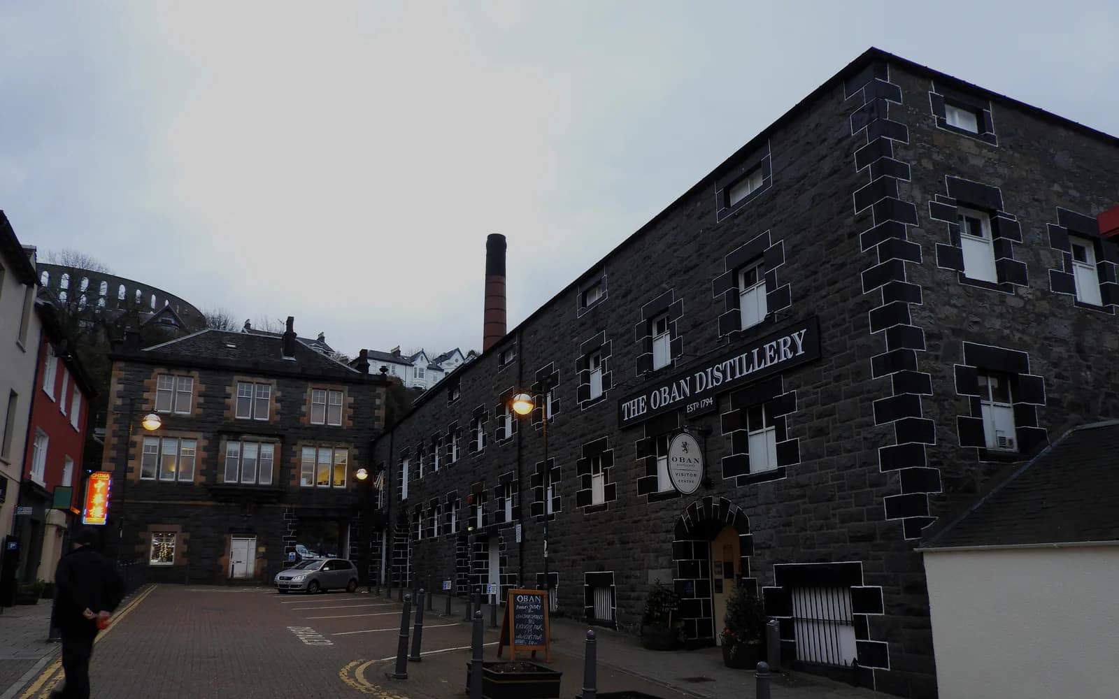 Landscape photograph of Oban distillery.