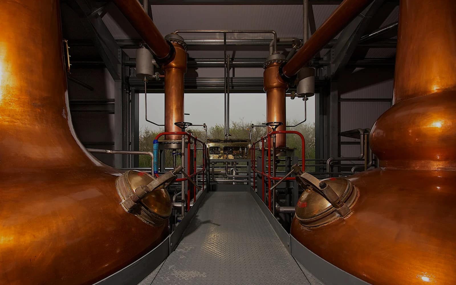 Landscape photograph of Wolfburn distillery.